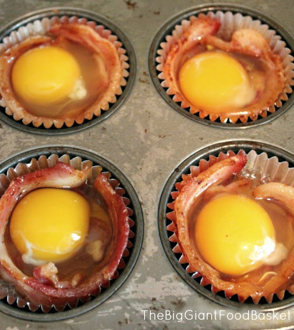 The Big Giant Food Basket Bacon and Egg CupCakes