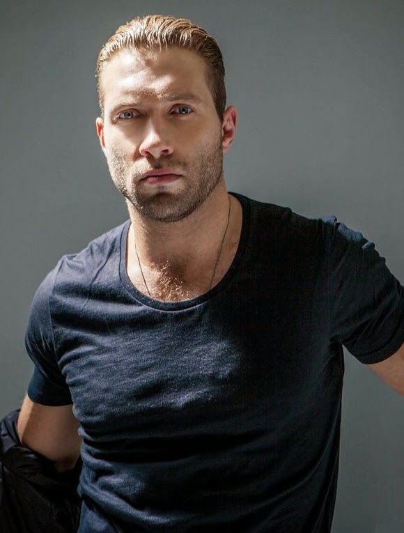 Jai Courtney Featured in 'Da Man' Magazine.