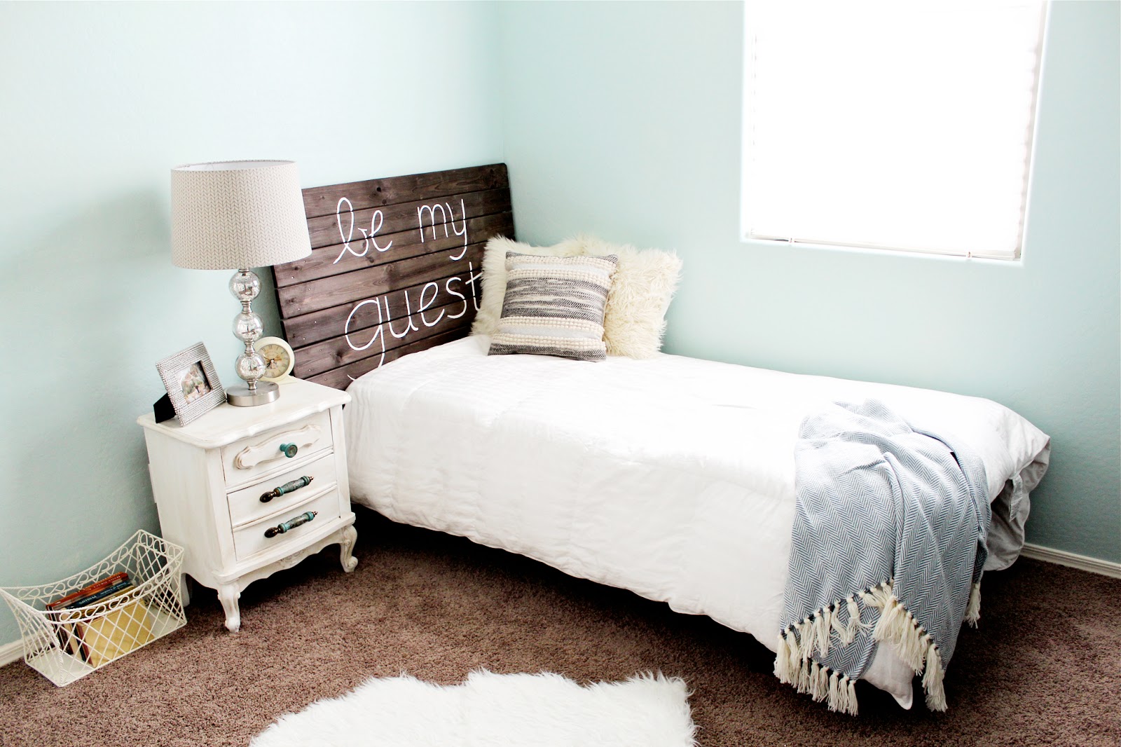 sincerely, truly scrumptious HOME// Guest Bedroom With Ace Hardware