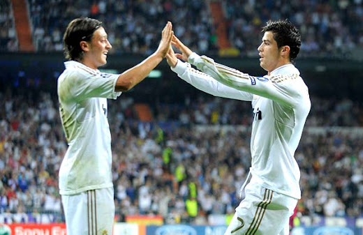 Cristiano Ronaldo dan Ozil