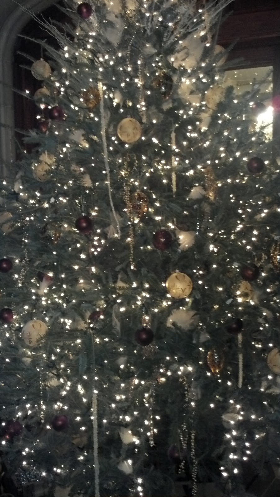 So Okoboji! CHRISTMAS AT CALLANWOLDE