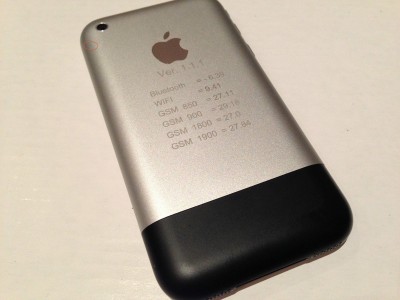 Prototipe iPhone Terjual 1.499 Dolar AS di eBay Prototipe iPhone Terjual 1.499 Dolar AS di eBay