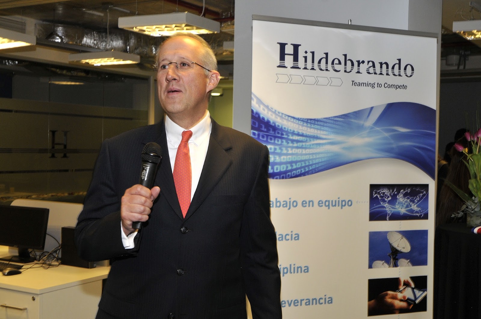 Política, política mexicana y política a la mexicana. Gracias, gracias