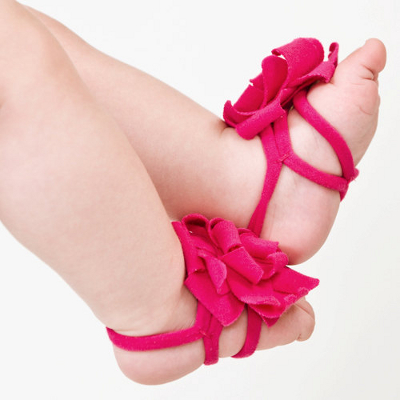 Zuzii_Ooii_Baby_Sandals_Fuchsia.jpg