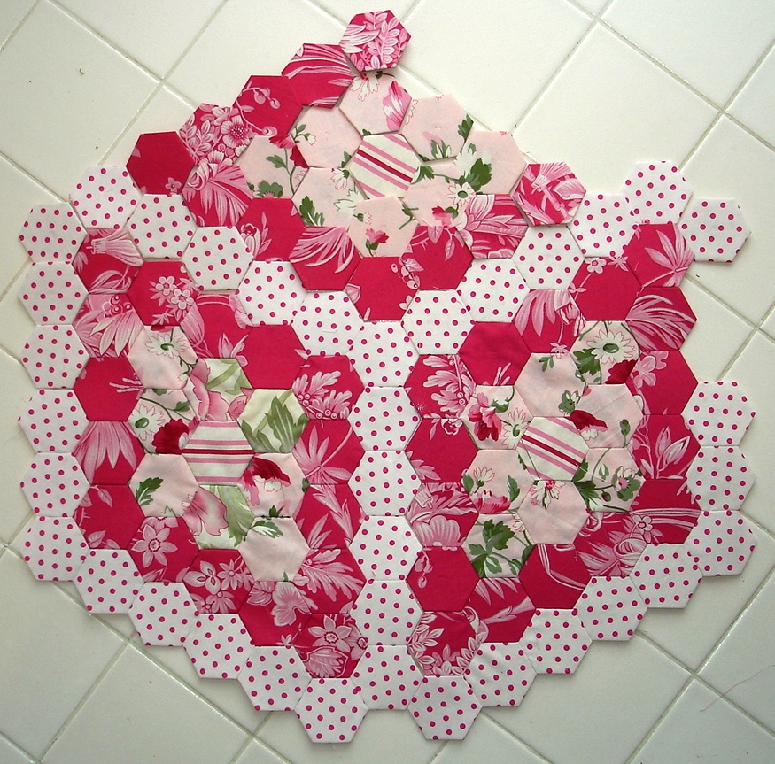 The Scrappy Appleyard: Mylar Hexagon Templates Available Here!!
