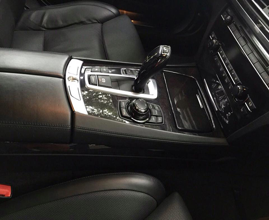 Bmw 750li màu đen thời thượng - 13