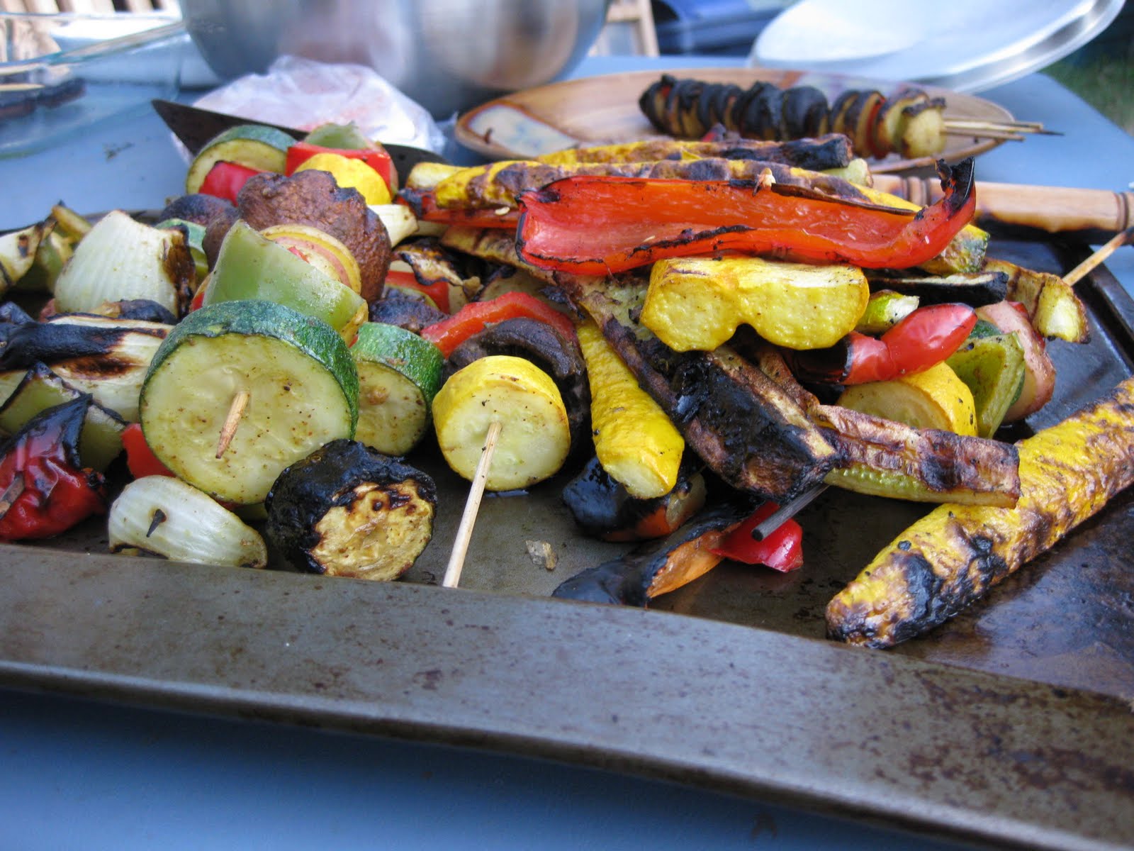 Sweetness Of Life: Epic garden party/barbecue/potluck/bonfire/camp-out!