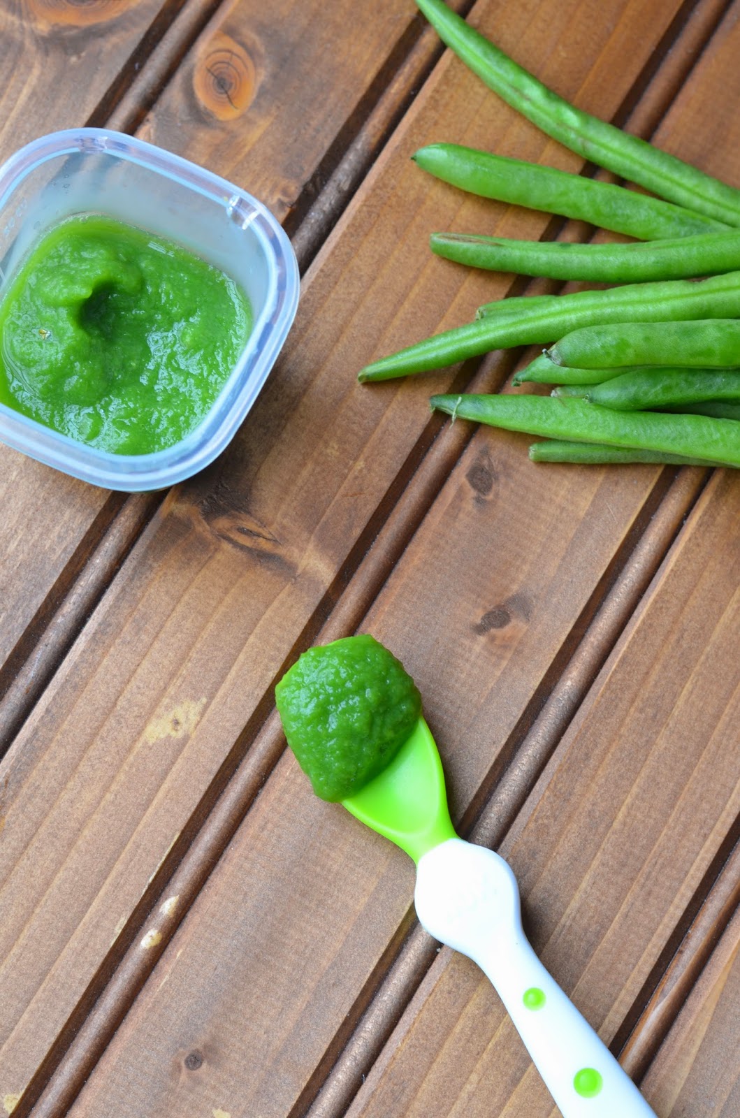 The Savvy Kitchen {Tiny Tot Tuesdays} Homemade Organic Baby Green Beans