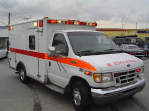 Tipo III ambulancia Docttor Used desde USA $ 55000