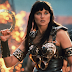 Estamos até ouvindo os gritinhos: aparentemente, 'Xena: A Princesa Guerreira' vai voltar!