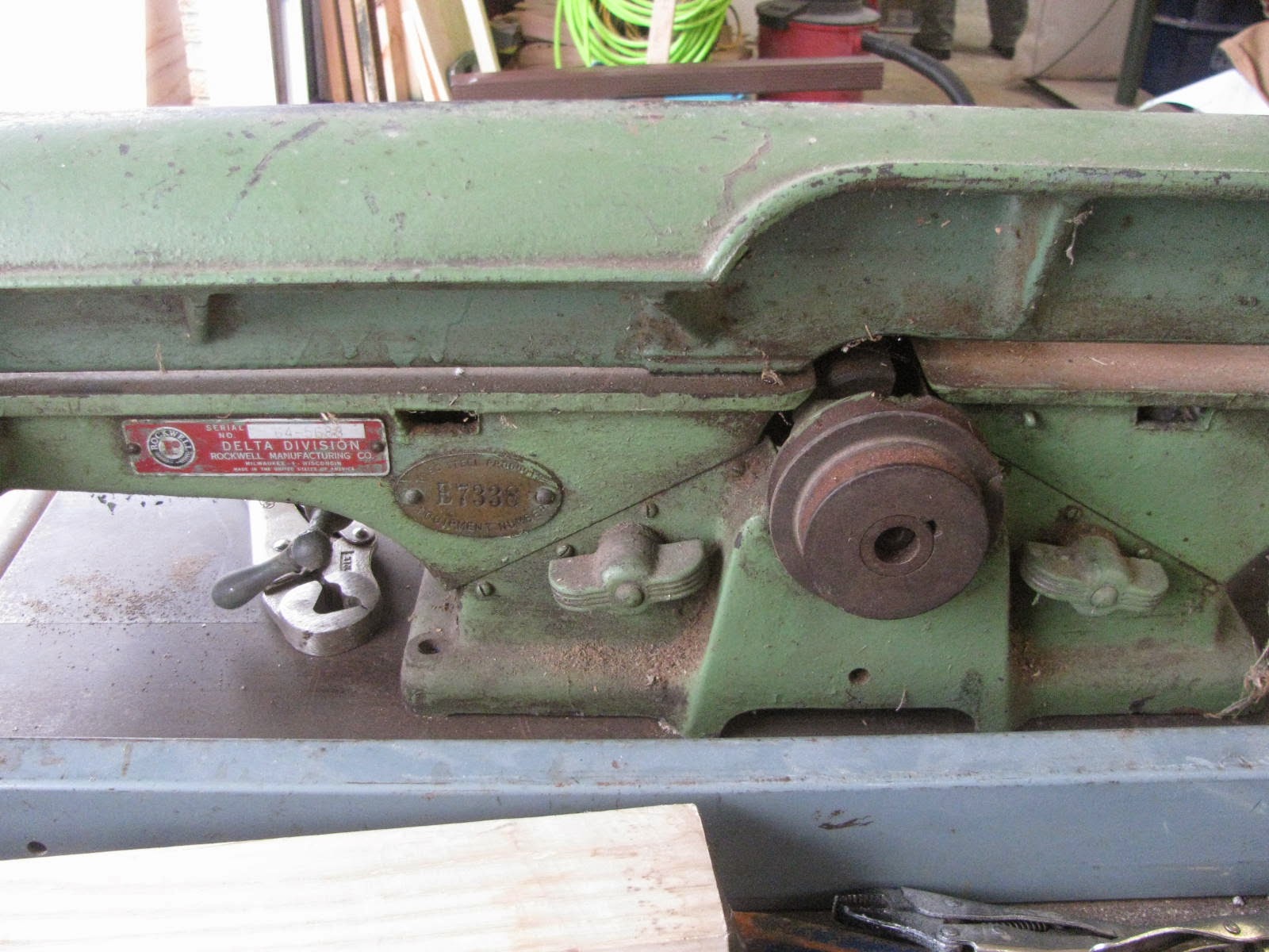 Ravenwood Blog Delta Jointer restoration project.