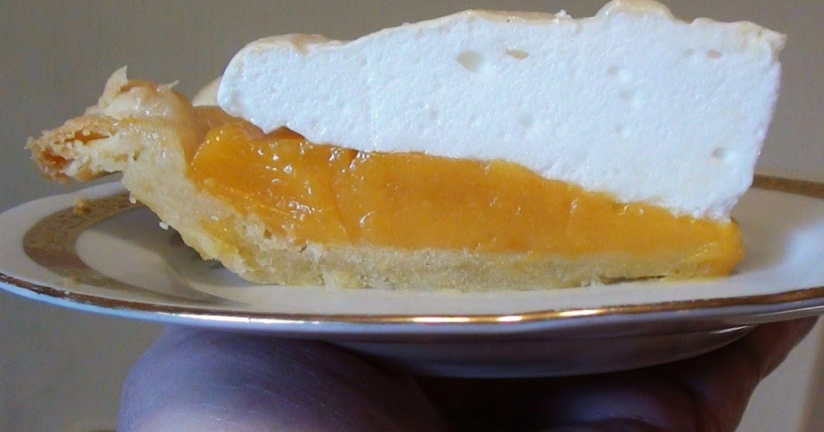 zsuzsa is in the kitchen APRICOT MERINGUE PIE