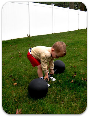 DIY_Toddler_Strong_Man_Costume