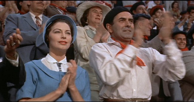 A boat against the current: flashback, august 1957: film of ... Brio bett sleep gelb