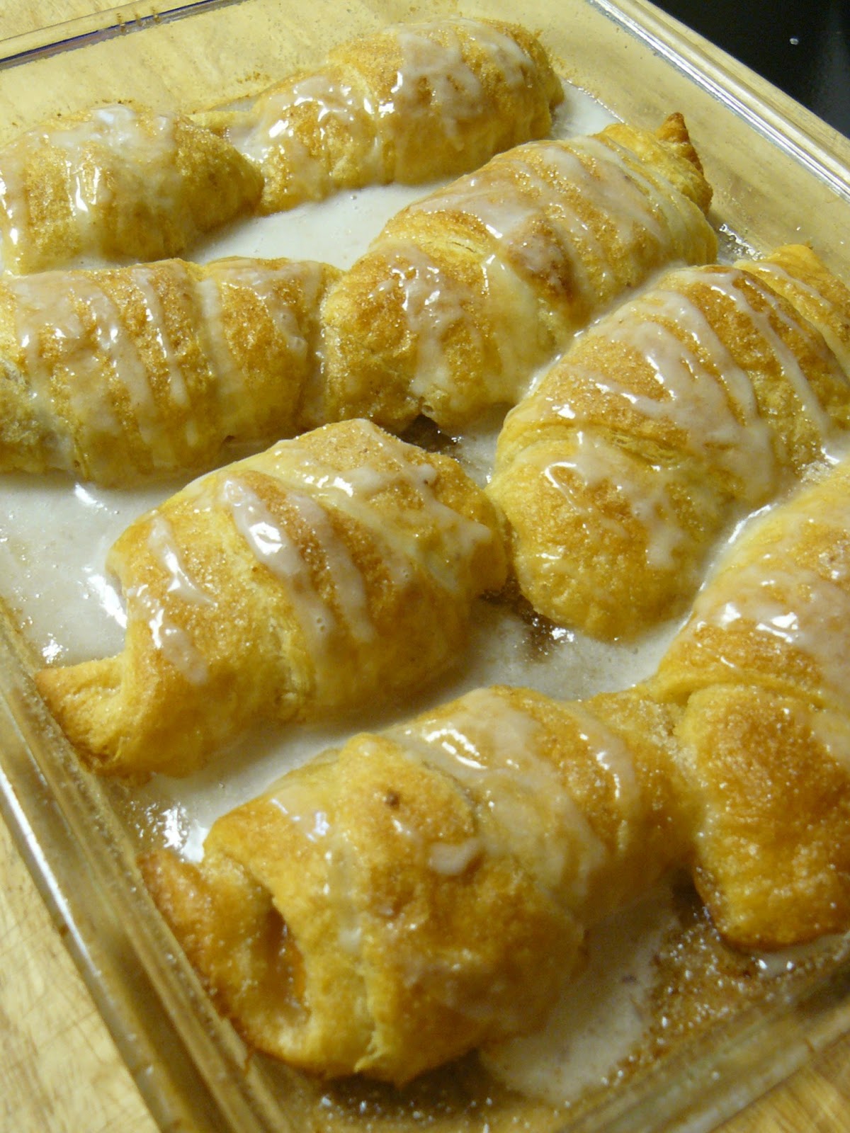 Small Fry & Co. Make Monday Easy Peach Crescent Rolls