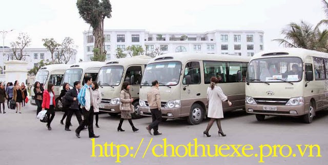 Cho thuê xe đưa đón nhân viên ở Hà Nội đi khu công nghiệp