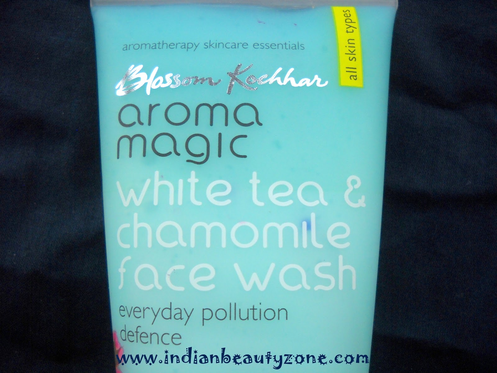 Indian Beauty Zone Blossom Kochhar Aroma Magic White Tea and Chamomile