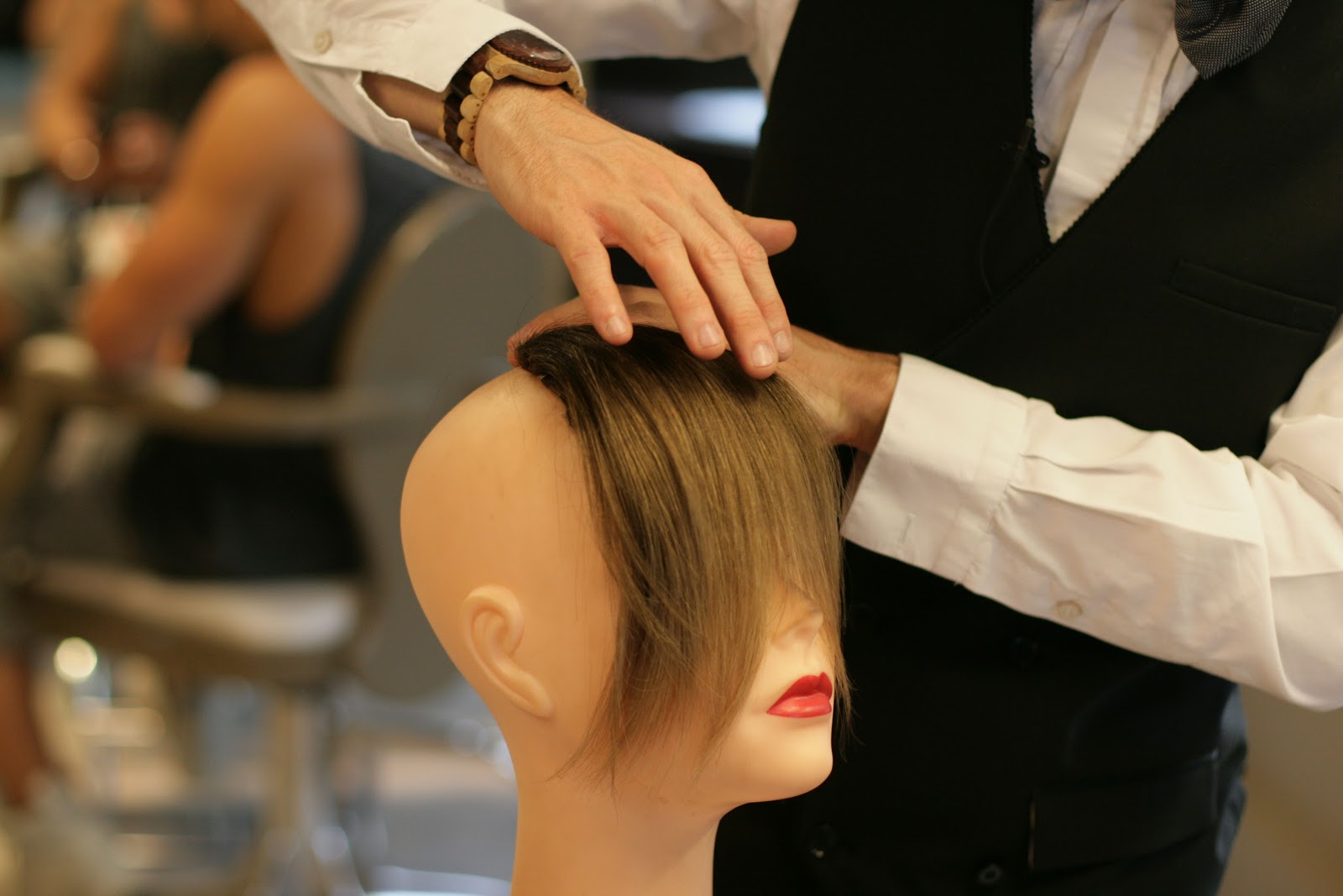 essayage de coupe de cheveux avec sa photo Le site japonais hairtry vous propose d’essayer une nouvelle coupe de cheveux de façon virtuelle uploadez votre photo qui a envie de se relouqueravec. essayage de coupe de cheveux avec sa photo Le site japonais hairtry vous propose d’essayer une nouvelle coupe de cheveux de façon virtuelle uploadez votre photo qui a envie de se relouqueravec.