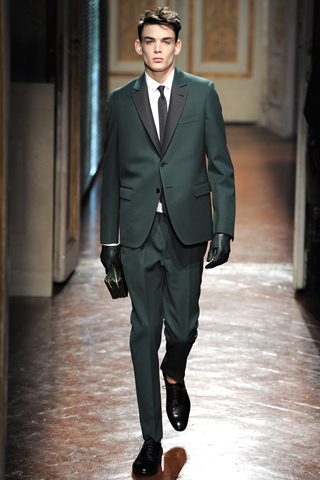 valentino menswear fall winter garments uomo pitti autumn homotography reds greens trimmings resorted panelling palette stylish included dark