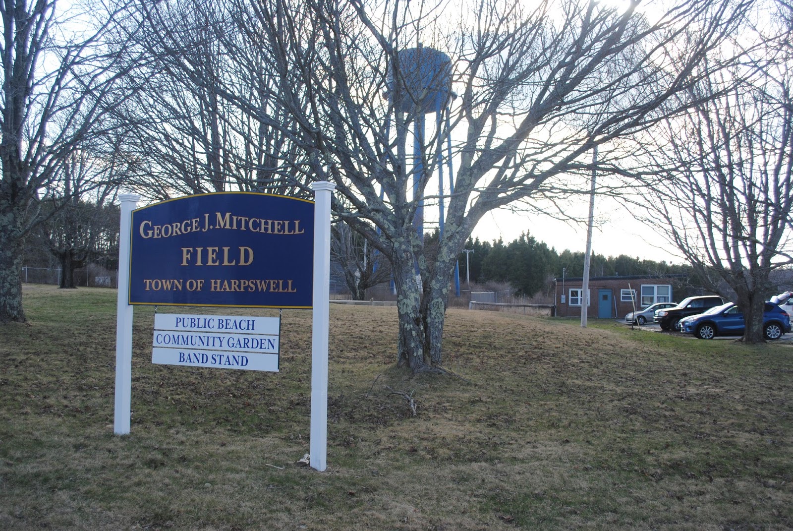 An Ocean Lover in Maine Hikes in Harpswell Mitchell Field And