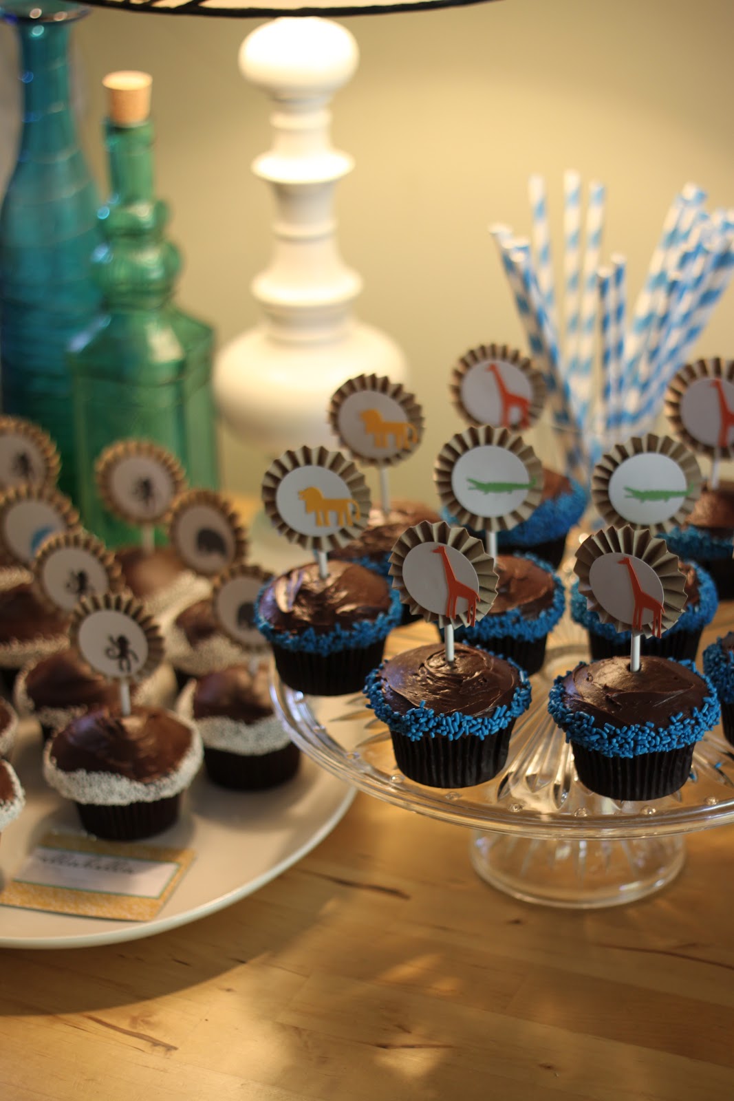 elliebellie handmade noah's ark themed cupcake toppers