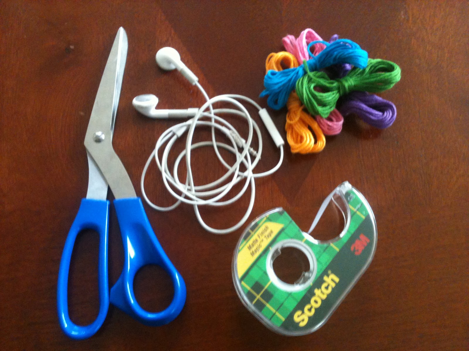 Miss Mel + Miss Heather DIY Headphone wraps!