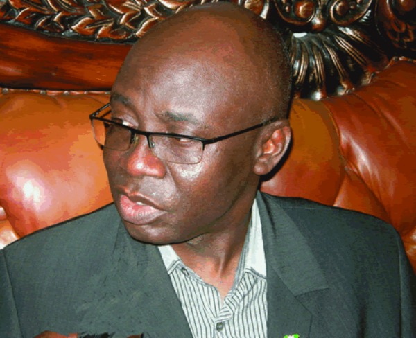 tunde bakare