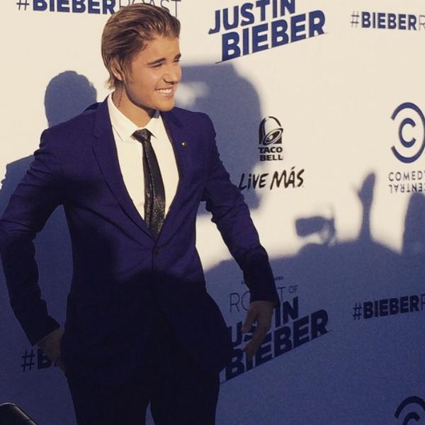 ¡Justin en el "Bieber Roast" de Comedy Central! Justin Bieber Noticias