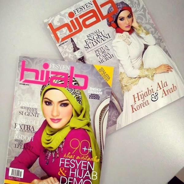 Inilah Identiti Wanita Jelita Yang Kini Viral Di Laman Sosial! Inilah Identiti Wanita Jelita Yang Kini Viral Di Laman Sosial!
