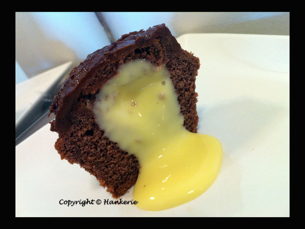 Volcano Lava Cupcakes Hankerie