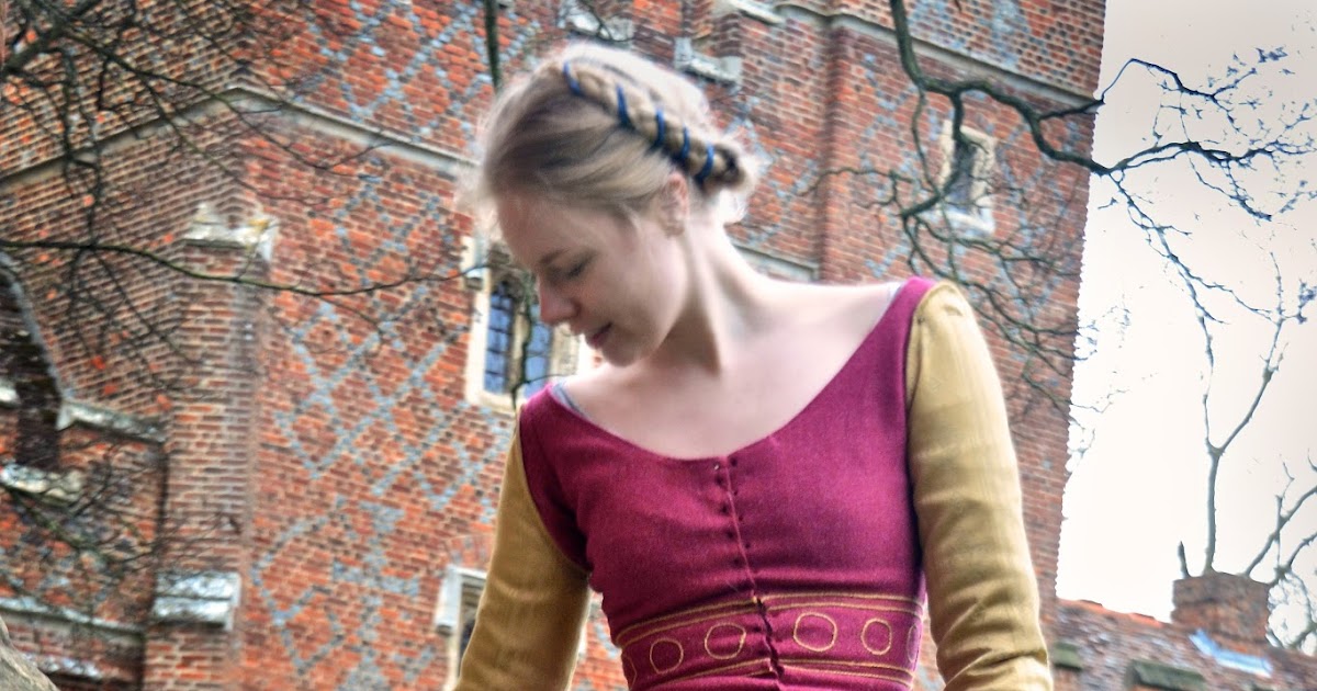 Isabel Northwode Costumes Very Much Overdue Photos