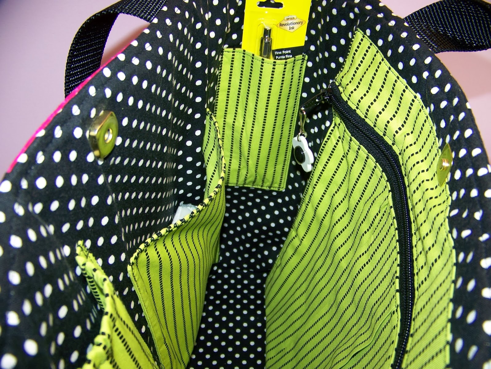 the momoo Nurse Tote Bag