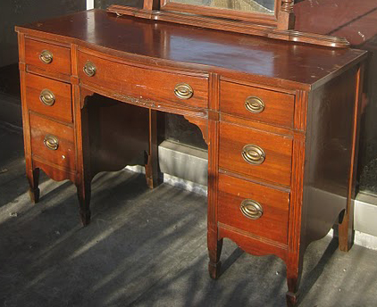 Uhuru Furniture Collectibles Sold Duncan Phyfe Desk 85