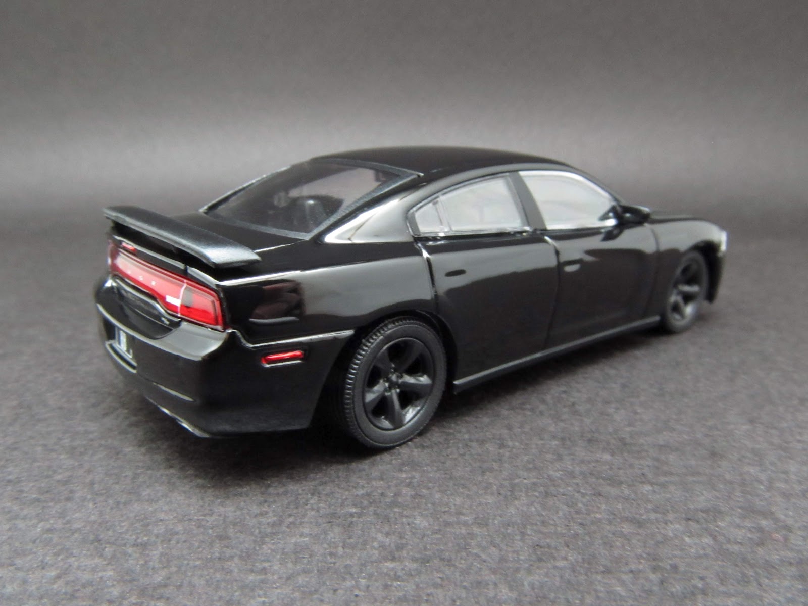 Diecast Hobbist 2012 Dodge Charger R/T