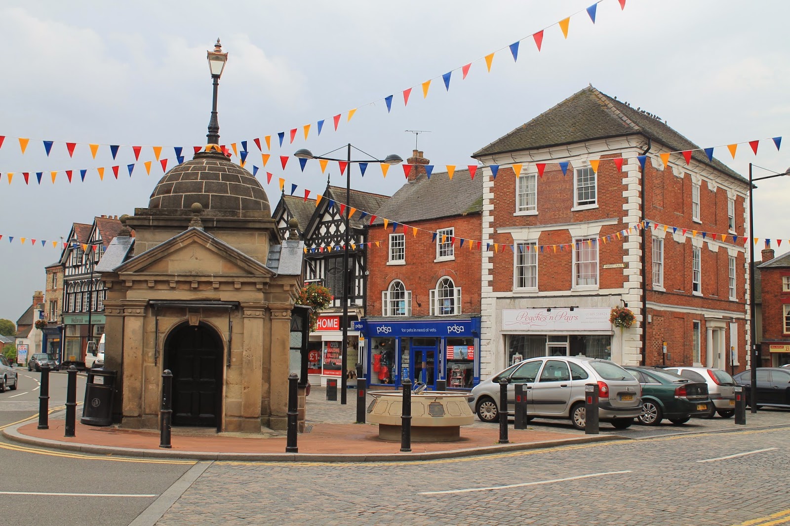 Walking the Chesters Uttoxeter and Rocester Thrillseekers, Tractors and being trampled by cows