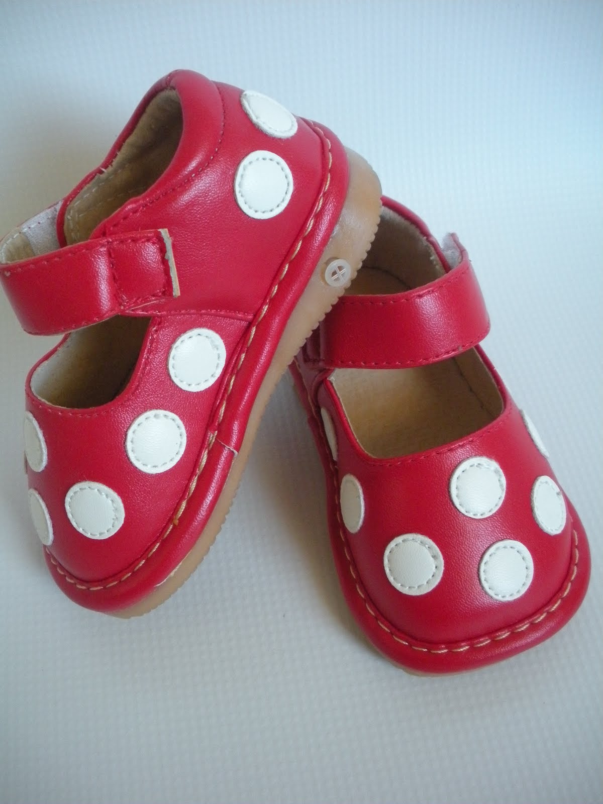 Red And White Polka Dot Squeaky Shoes Red And White Polka Dot Squeaky Shoes