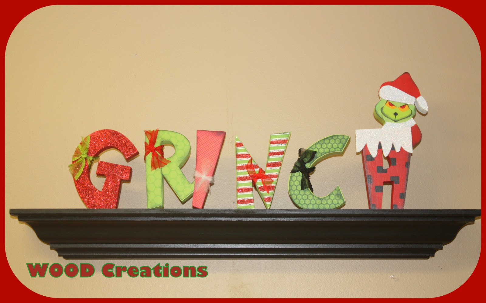 WOOD Creations Christmas Peek