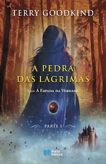 Richard e Kahlan conseguiram finalmente vencer o poderoso Darken Rahl. Contra todas as probabilidades, encontram também uma forma de viver algo que julgavam impossível: o seu amor. No entanto, o que parecia ser o início de um longo idílio é bruscamente interrompido: o véu para o mundo inferior foi rasgado. Darken Rahl, agora no reino dos mortos, é colocado ao serviço de um poder ainda mais sinistro, pior do que qualquer outro: o Guardião do mundo inferior pretende governar também os vivos, aprisionando-os num limbo eterno. O único capaz de o deter é Richard, o homem que nasceu para a verdade e que foi marcado pela morte. Guerra, sofrimento, tortura e mentiras envolvem nas suas teias o seeker e a Madre Confessora. Um destino de morte violenta – ou uma existência condenada ao calvário perpétuo – parece certo, a menos que a sua coragem e fé, e um pouco de sorte, os conduzam à chave que pode circunscrever o poder do Guardião: a Pedra das Lágrimas.
