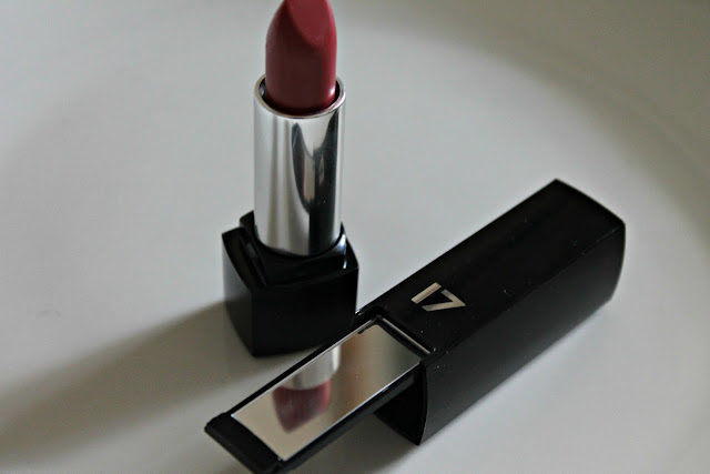 17 Mirror Shine Lipstick in belle