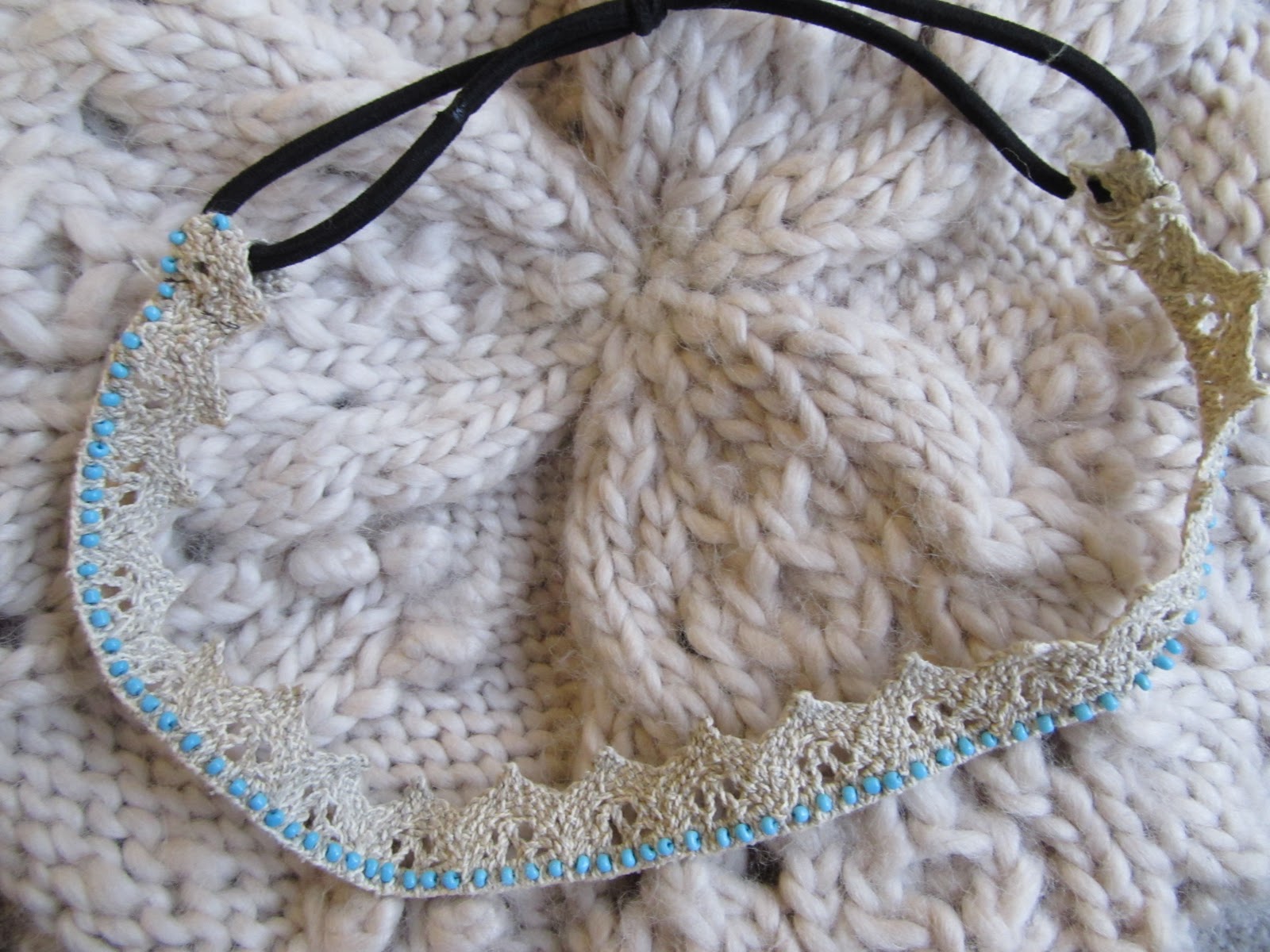 Runaway Thrift DIY beaded headband