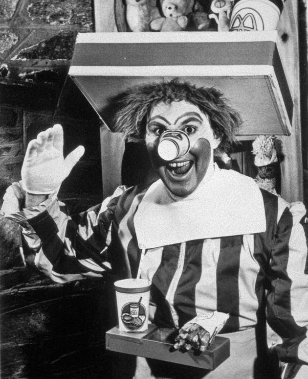 Fotografías históricas que no encontrarás en tus libros de texto  El%2Boriginal%2BRonald%2BMcDonald's