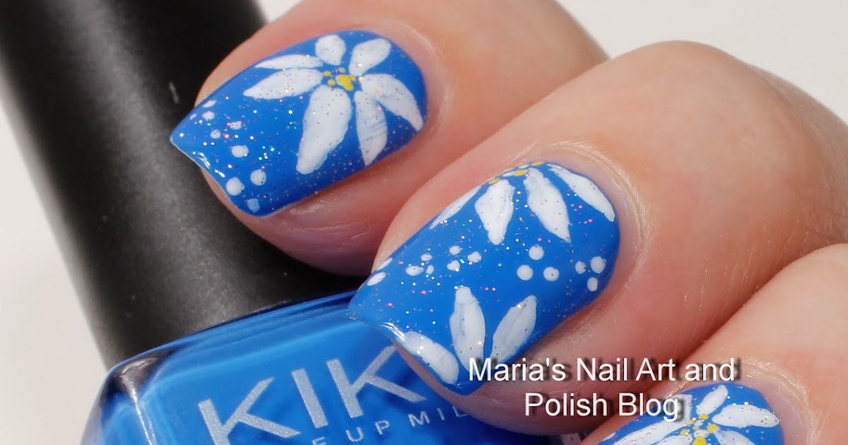 Marias Nail Art and Polish Blog Daisy nail art on blue
