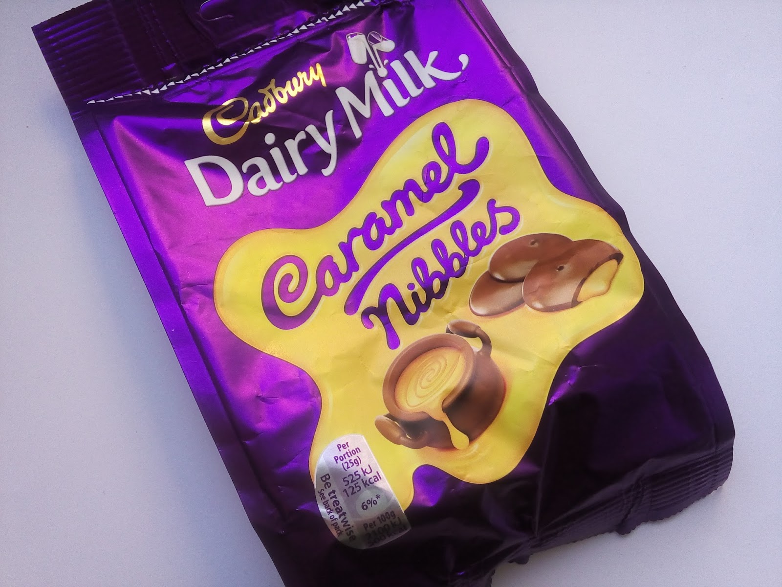 Mondelez, Cadbury Dairy Milk, Caramel Nibbles Magia Cukru