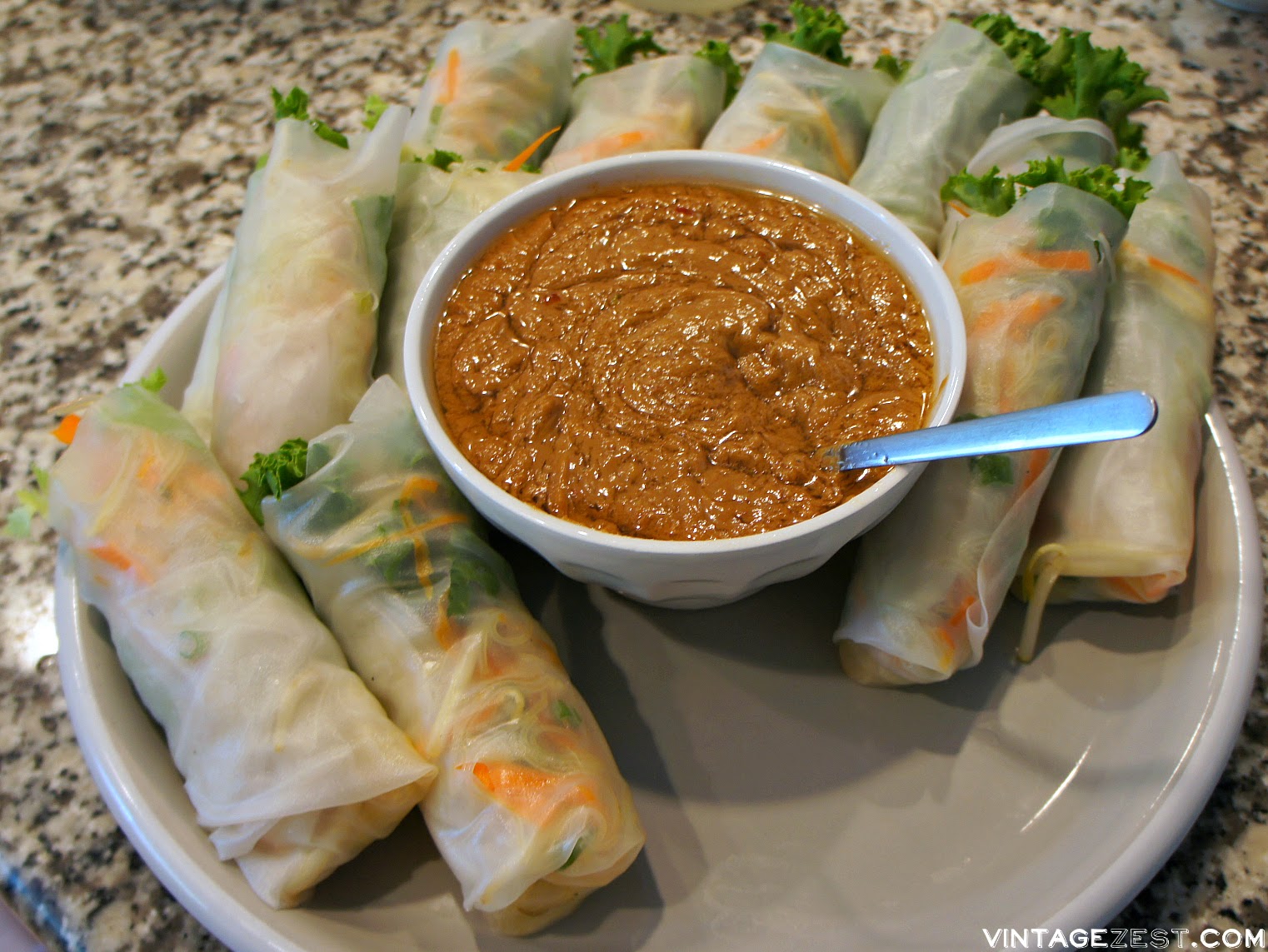 Vietnamese-Style Fresh Spring Rolls on Diane's Vintage Zest!  #recipe #healthy #fresh