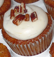 carrot cake cupcake cream cheese buttercream carrot cake cupcake cream cheese buttercream
