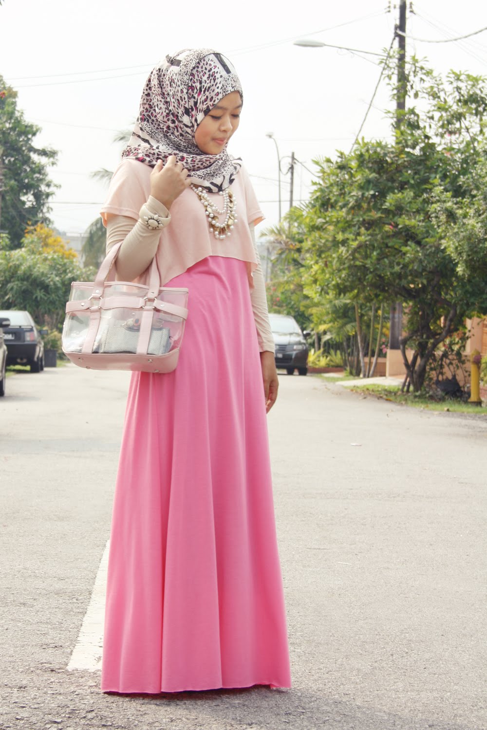 a person name Suraya Bujang Muslimah Fesyen