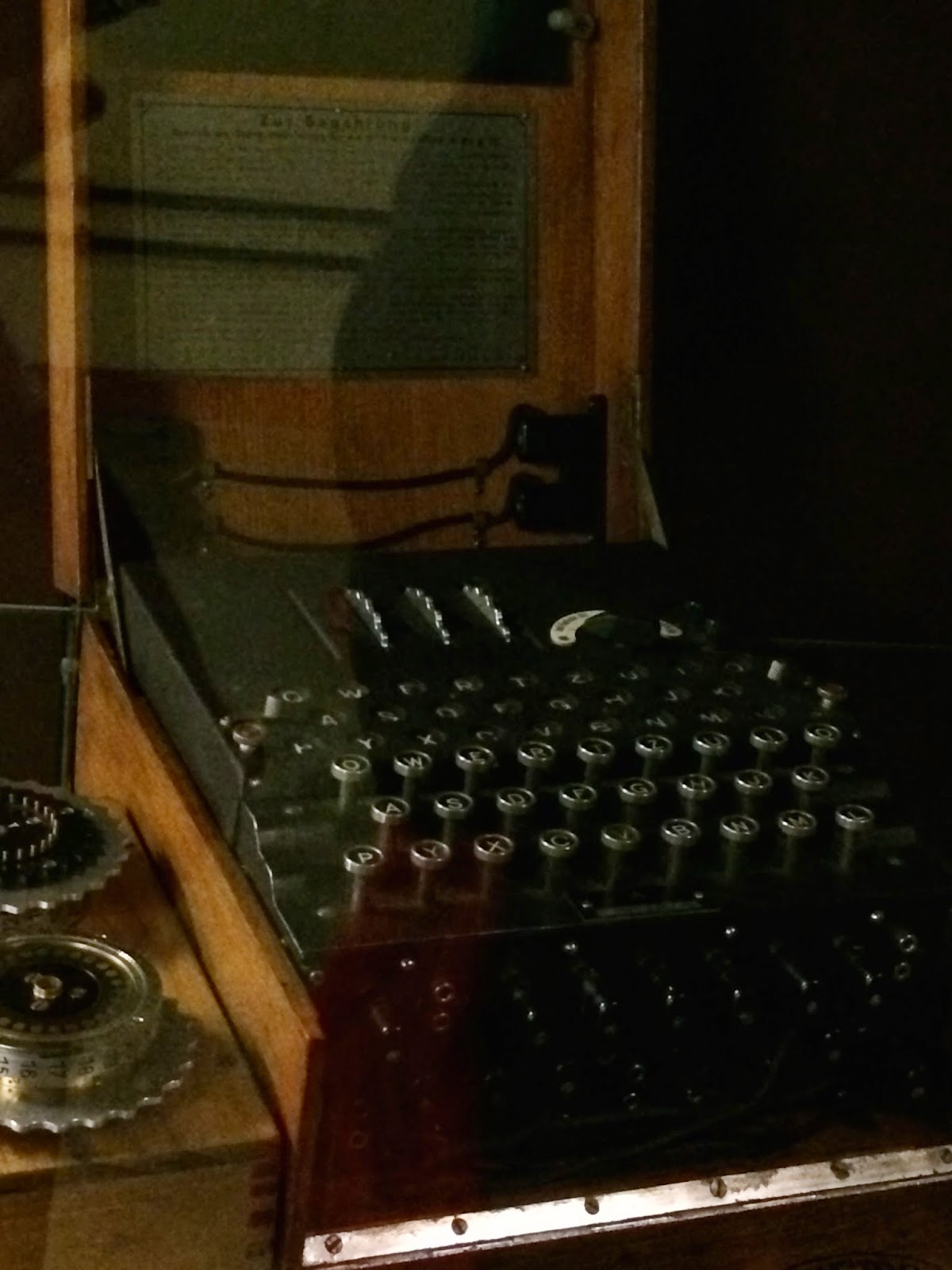 looks just like a typewriter
