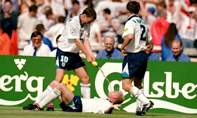 Euro 96, England Scotland, Dentist Chair, Paul Gascoigne, Gazza, The 90s, 1990s, Funny, Pictures than make you feel old, 