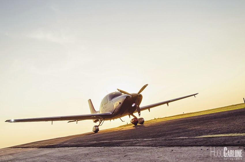 Avião Monomotor em Maringá 17ª Feira Internacional de Aviação em Maringá