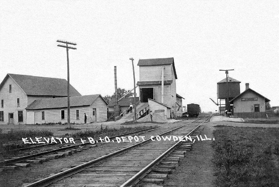 Towns and Nature Cowden, IL NKP (Clover Leaf) and B&O Depots